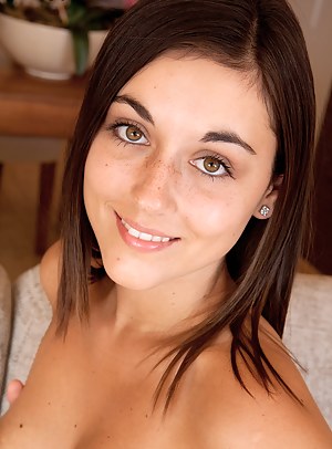 Free Girls Face Porn Pictures